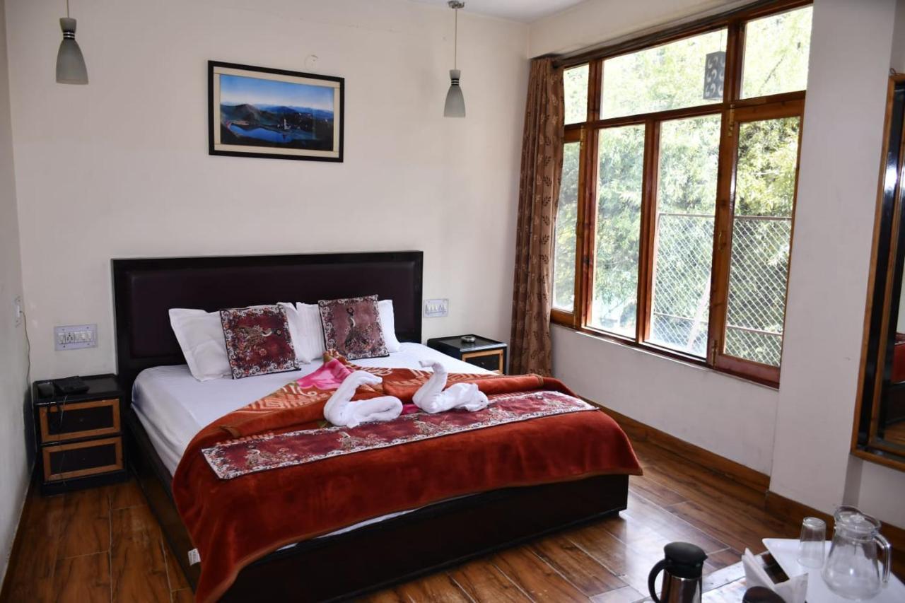 Hotel Mount Pleasant, Manali Bagian luar foto