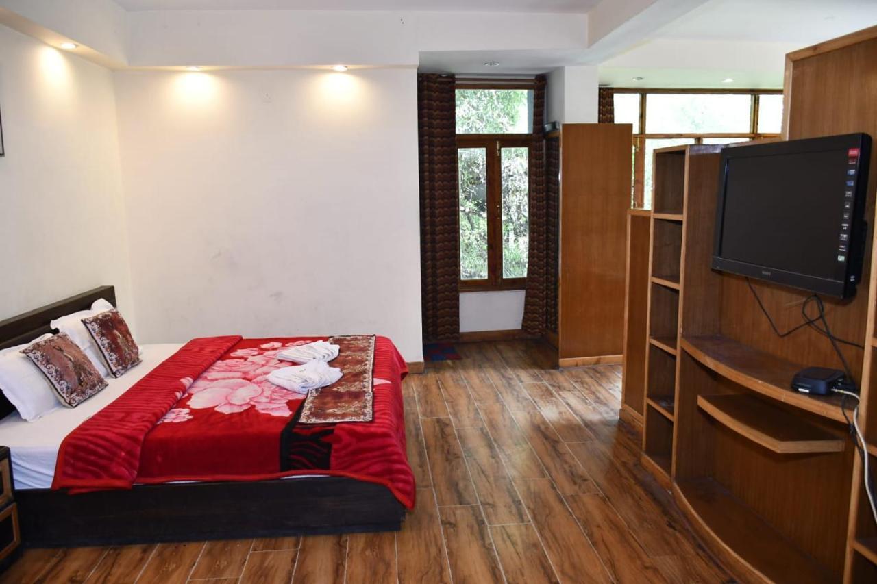 Hotel Mount Pleasant, Manali Bagian luar foto